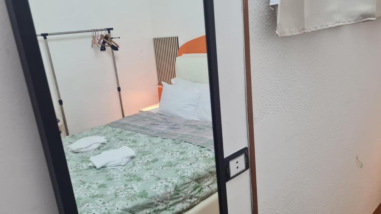 Paradise Suites Rom Eksteriør billede