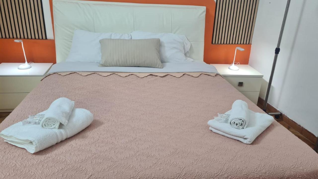 Paradise Suites Rom Eksteriør billede